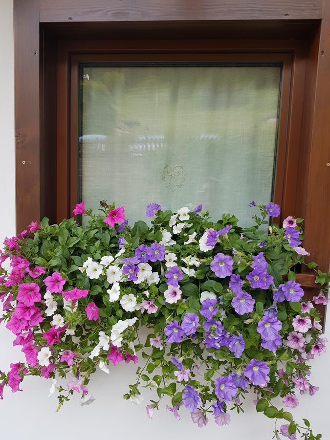 Debra Park Hotel โมเอนา ภายนอก รูปภาพ